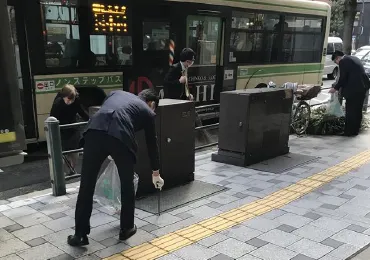 清潔で美しいまちづくりを目的とした公共スペースの清掃活動